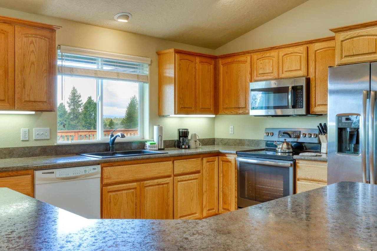 Meadow Walk Cabin La Pine Bagian luar foto
