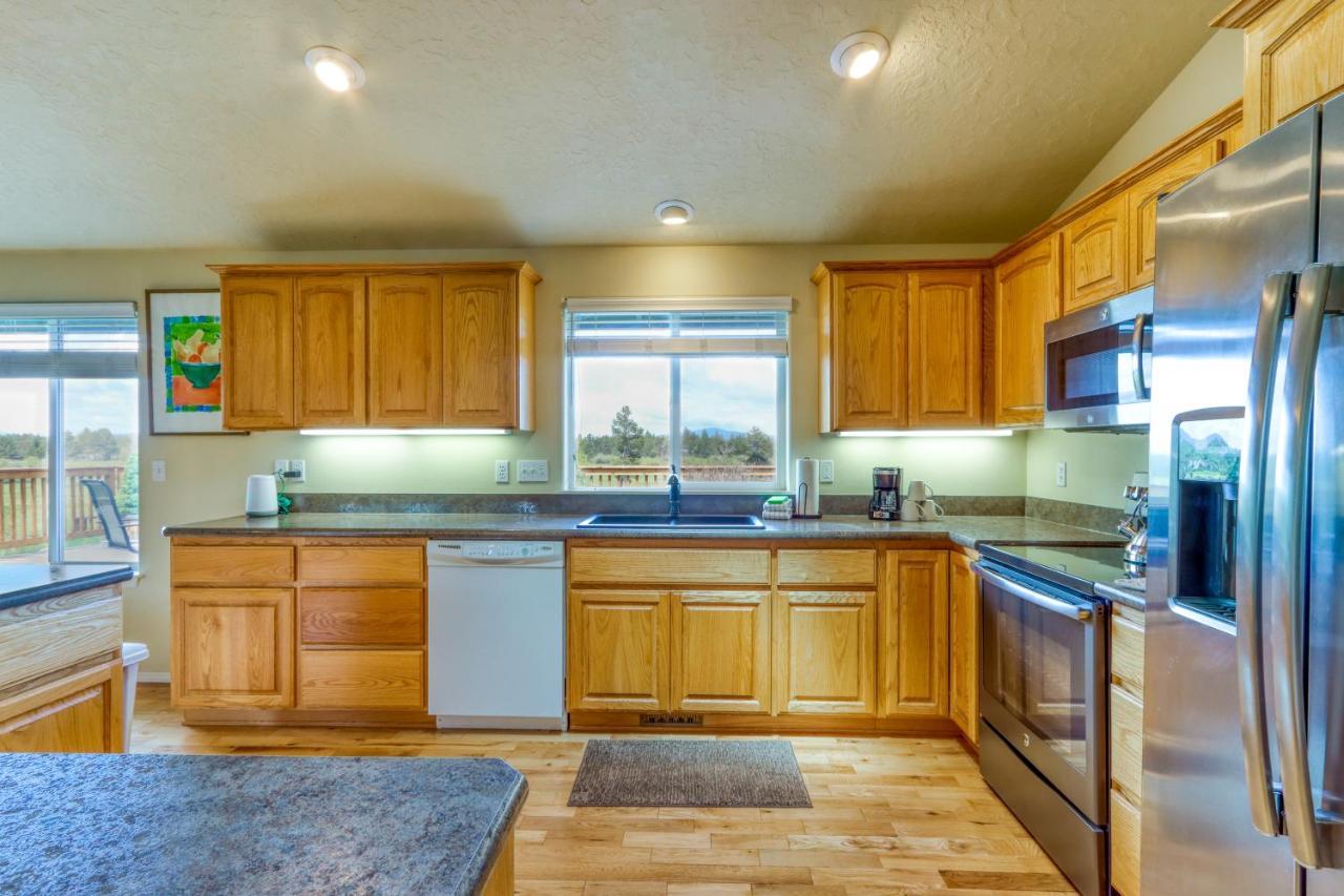 Meadow Walk Cabin La Pine Bagian luar foto