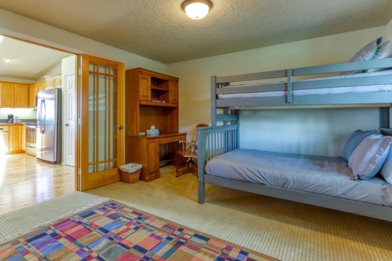 Meadow Walk Cabin La Pine Bagian luar foto